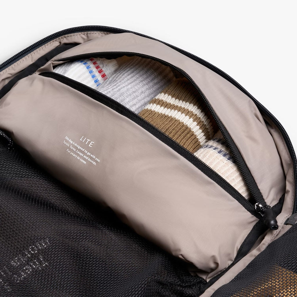 Bellroy | Lite Travel 38L