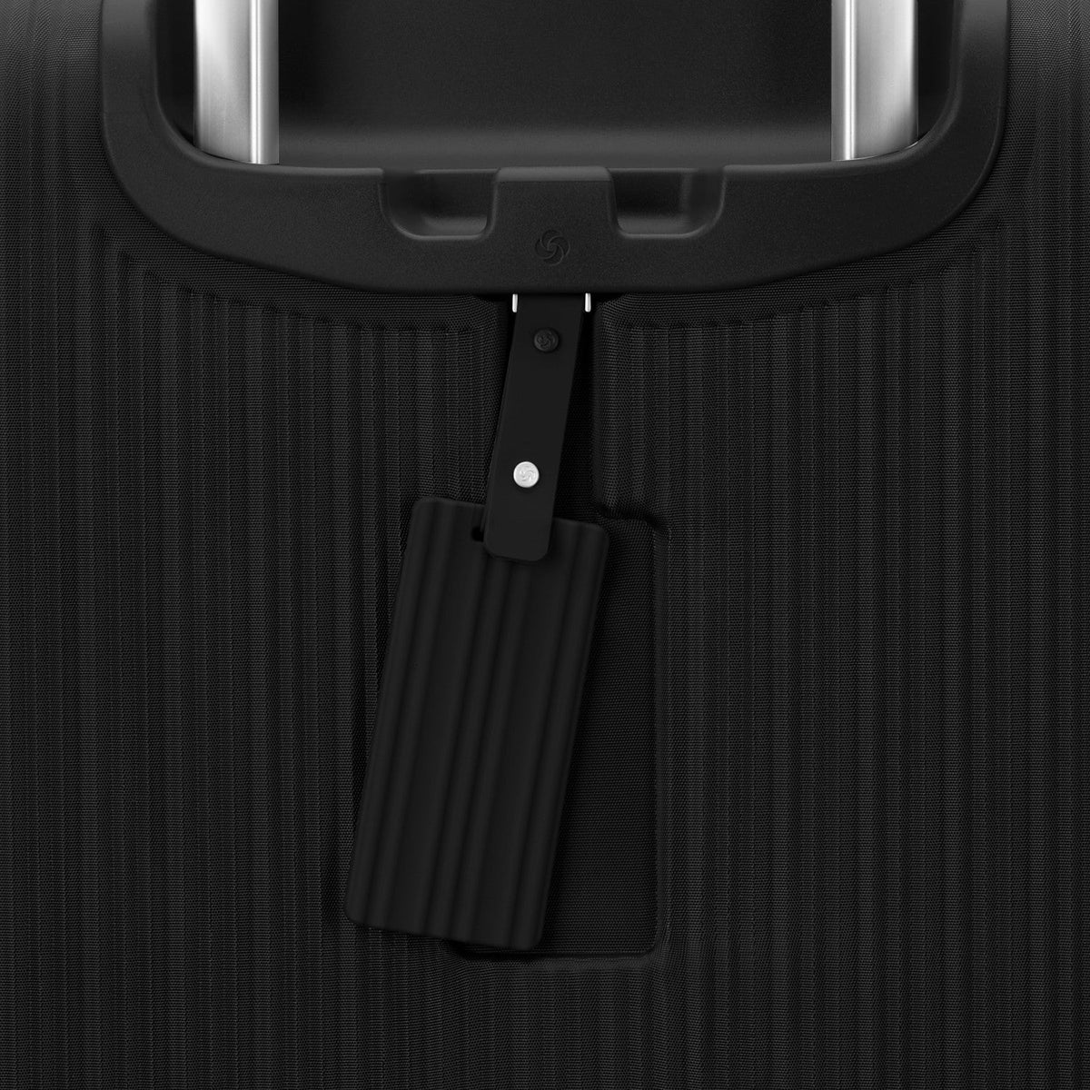 Samsonite Silhouette 18 Spinner Garment Bag