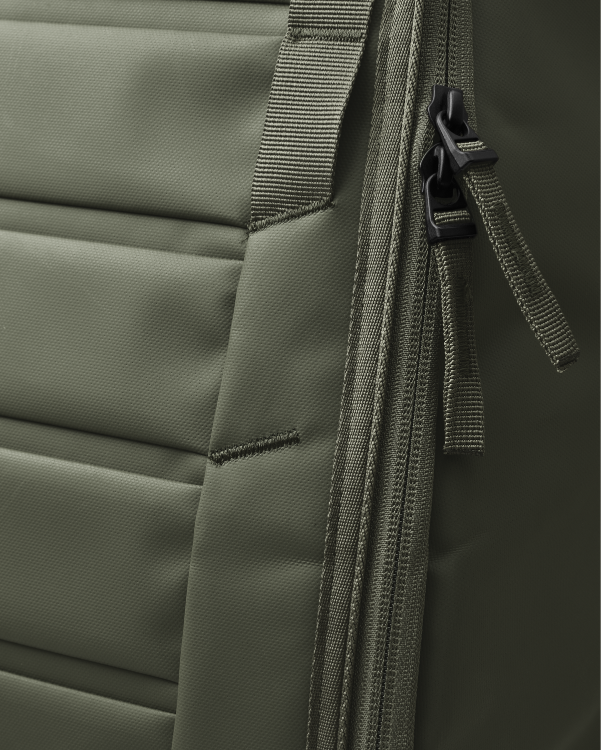 DB Journey Hugger Backpack 30L