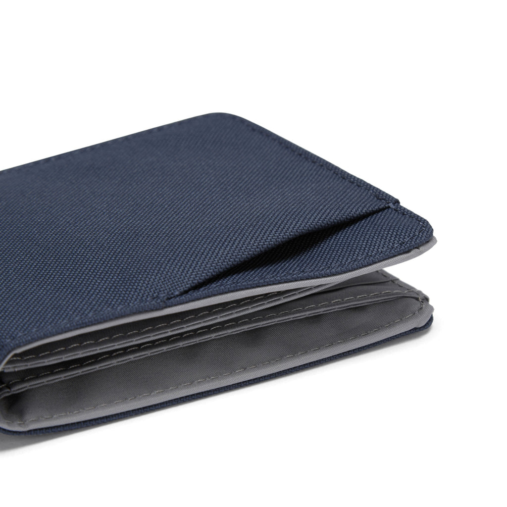 Pacsafe RFIDsafe Bifold Wallet
