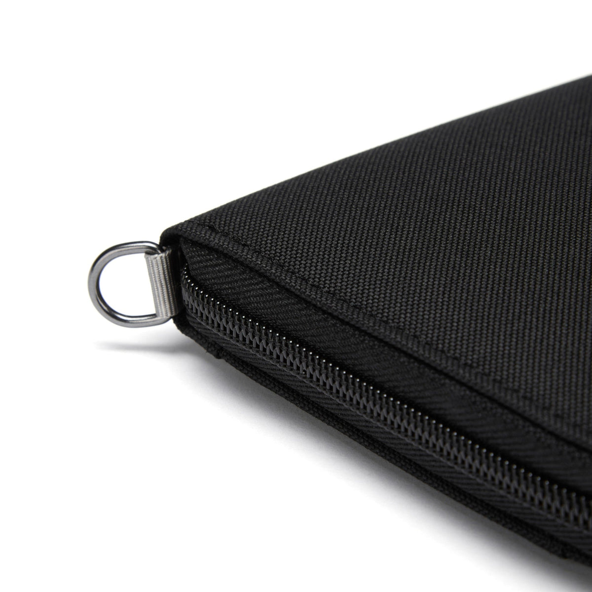 Pacsafe RFIDsafe Compact Travel Organizer